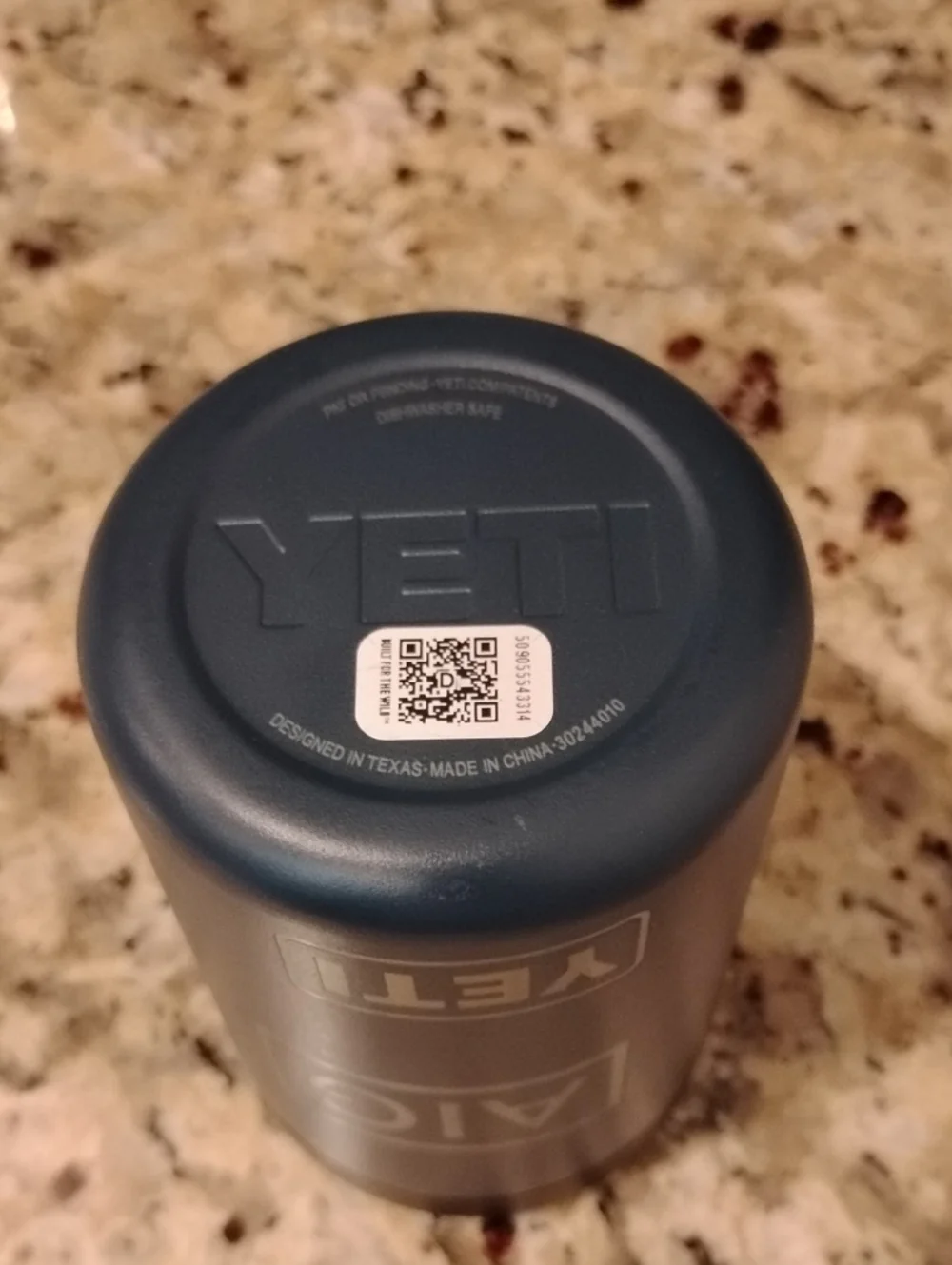 Yeti Rambler Colster - Picture 6 of 6